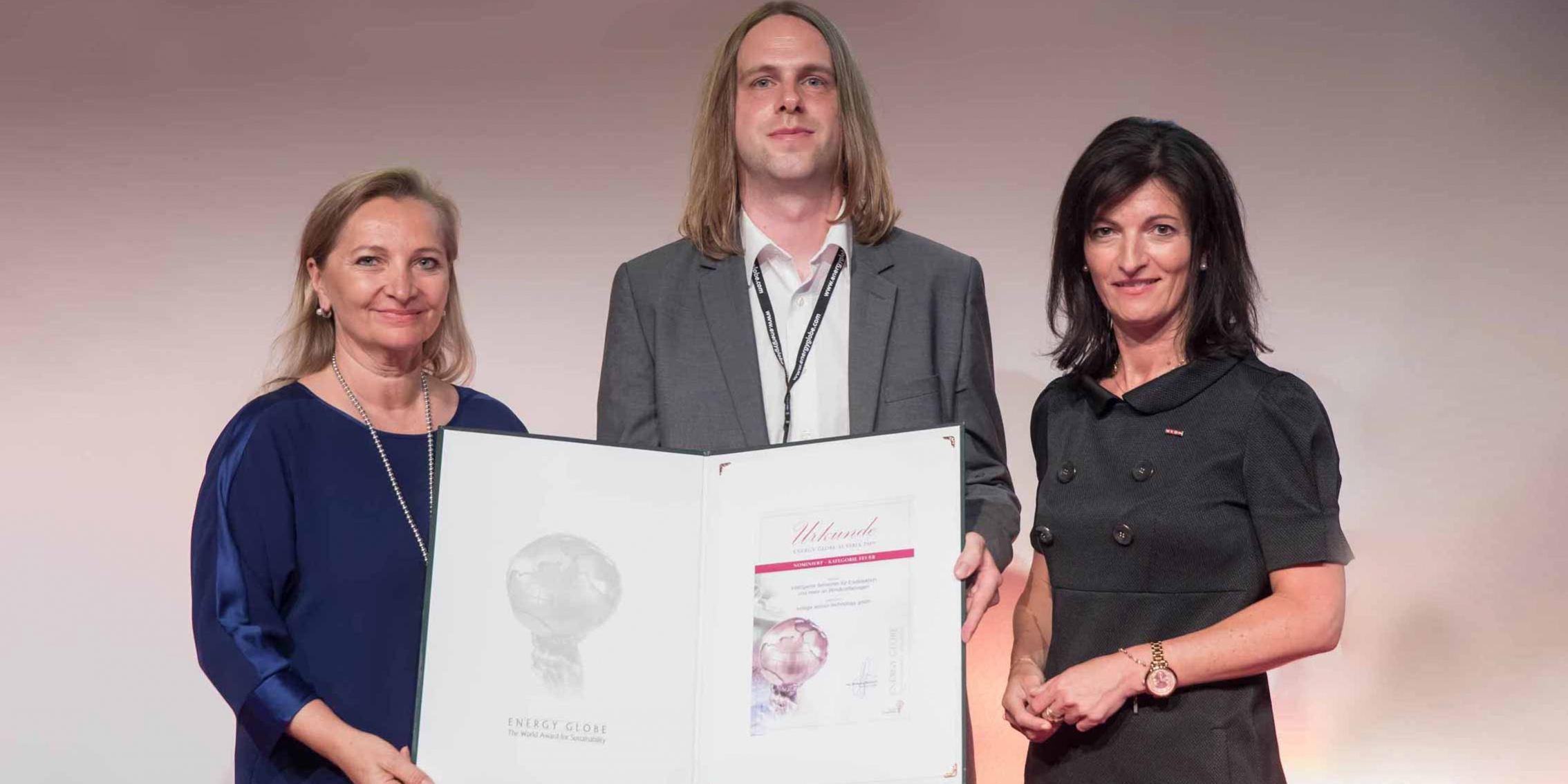EnergyGlobeAustria2019_Feuer_Sieger_2-1 Winner EnergyGlobeAustria2019-eologix sensor technology - Eisdetektion für Windkraft